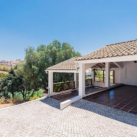 Vale De Abrantes לוריניה